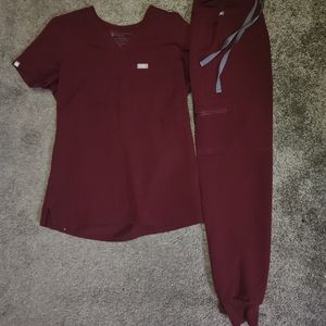 XS/P Figs maroon Zamora/Catarina